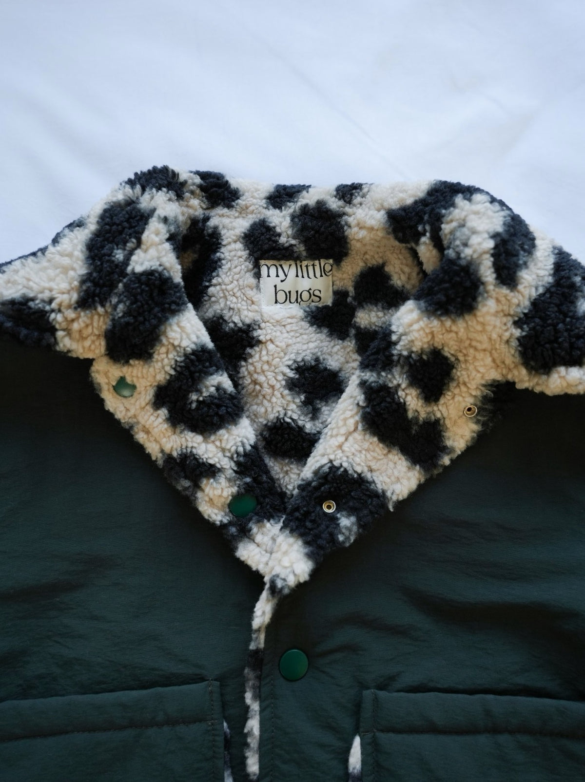 WANNA BE REVERSIBLE BOA JACKET