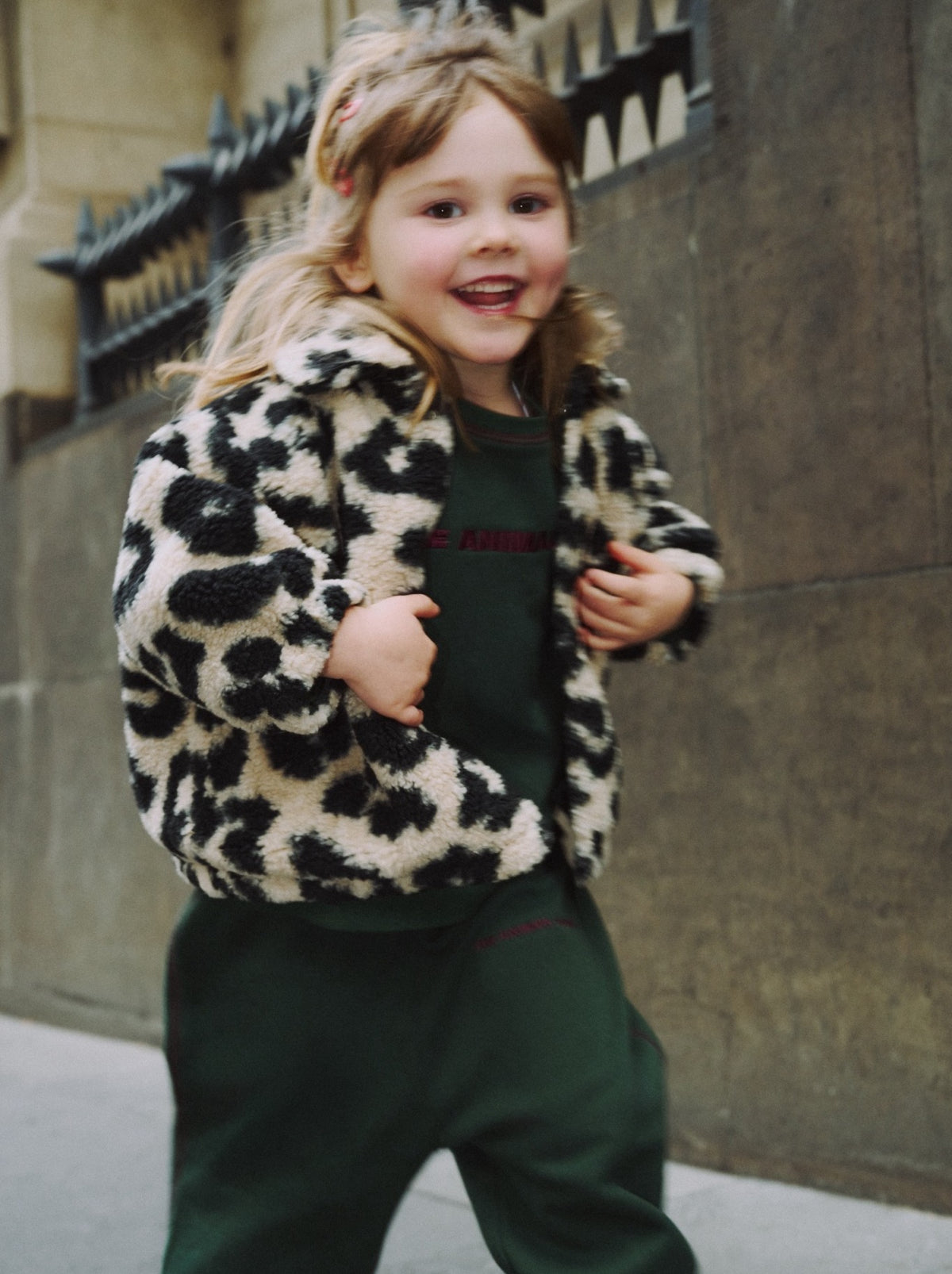 WANNA BE REVERSIBLE BOA JACKET