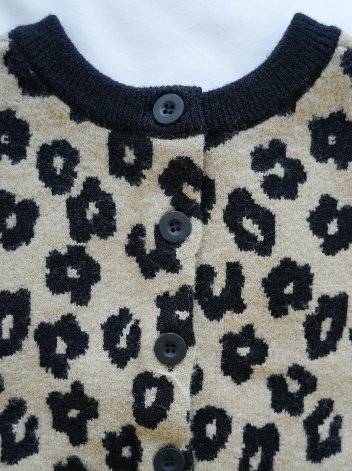 MULTI COLOR KNIT
