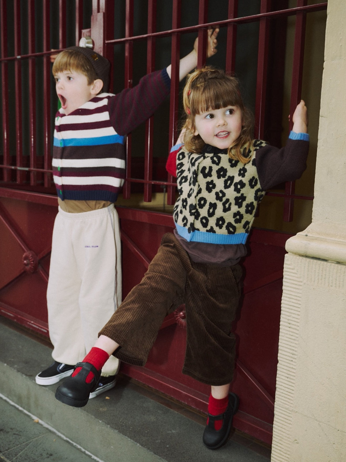 MULTI COLOR KNIT