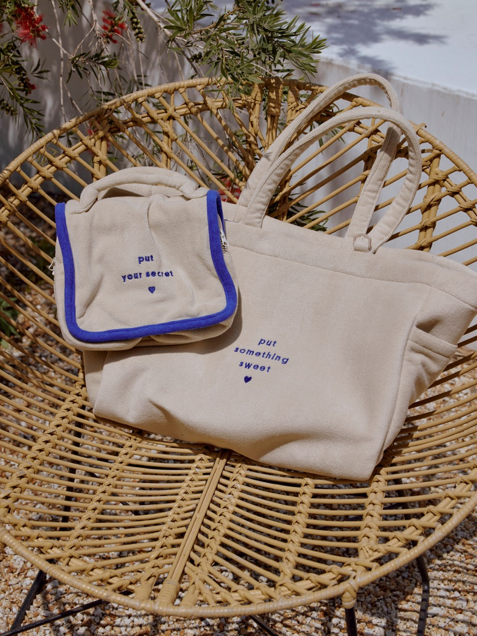 PILE SECRET POUCH