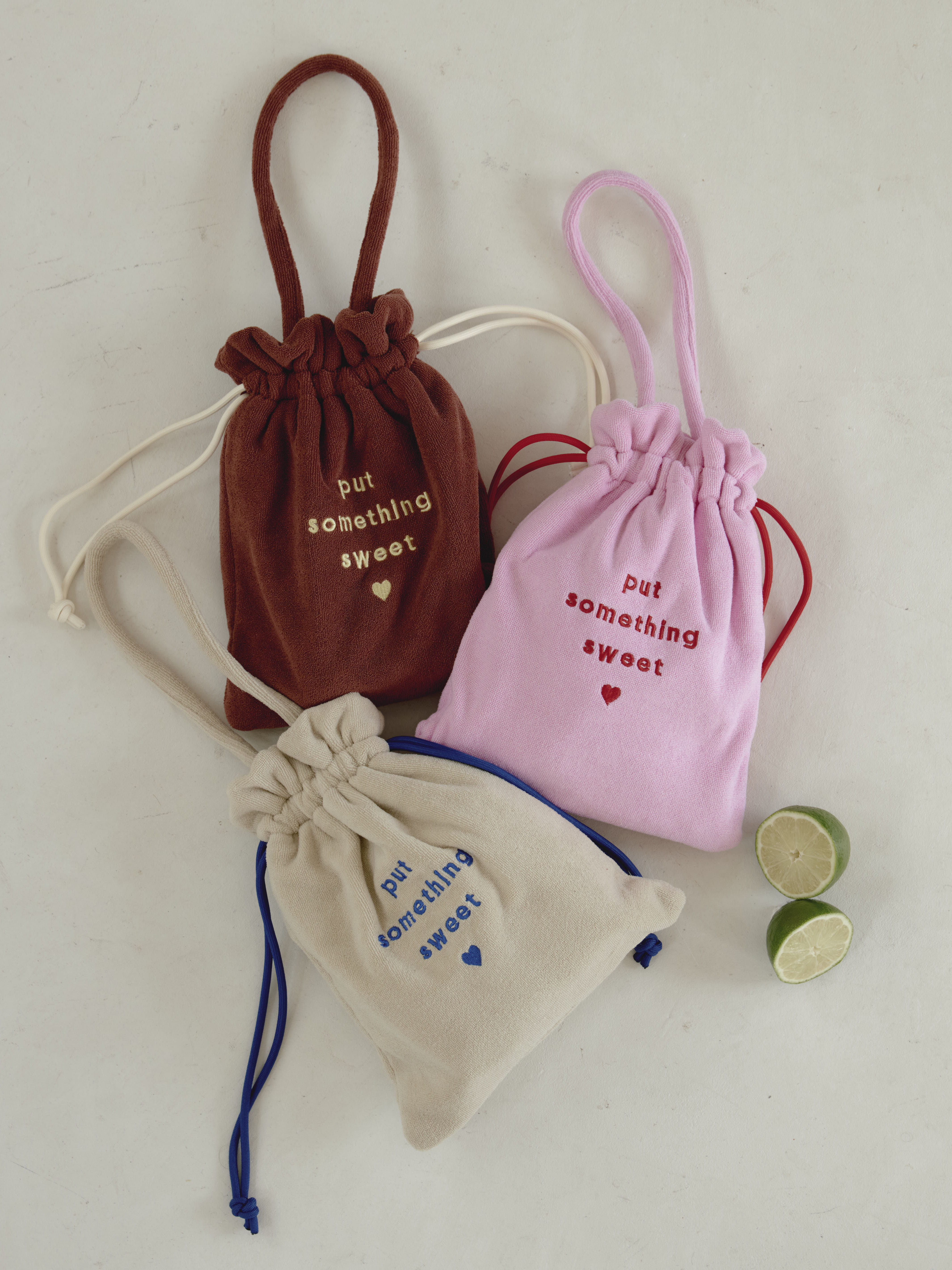 PILE SWEET POUCH